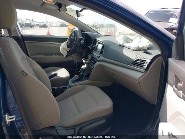 Photo 4 VIN: 5NPD84LF9JH307303 - HYUNDAI ELANTRA 