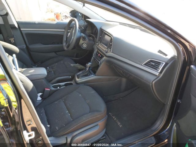 Photo 4 VIN: 5NPD84LF9JH313022 - HYUNDAI ELANTRA 