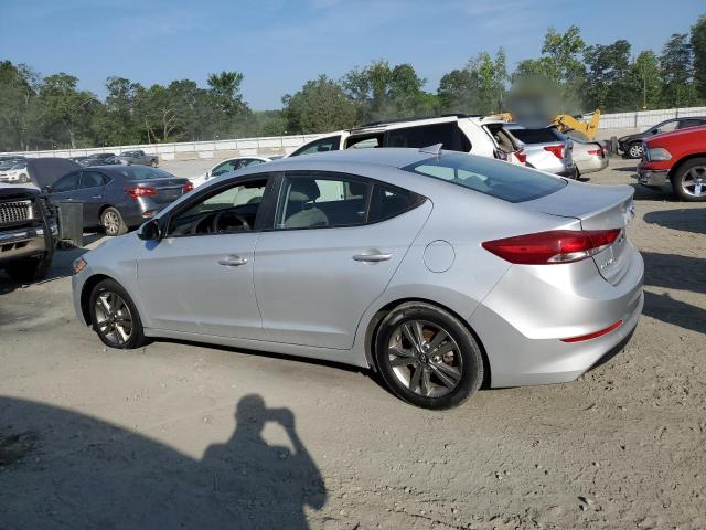 Photo 1 VIN: 5NPD84LF9JH315739 - HYUNDAI ELANTRA SE 