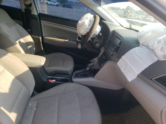 Photo 4 VIN: 5NPD84LF9JH316776 - HYUNDAI ELANTRA SE 