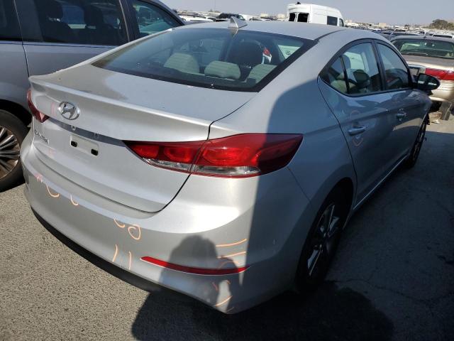 Photo 2 VIN: 5NPD84LF9JH321783 - HYUNDAI ELANTRA SE 