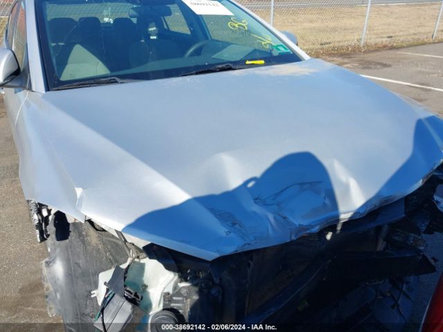 Photo 9 VIN: 5NPD84LF9JH326983 - HYUNDAI ELANTRA 