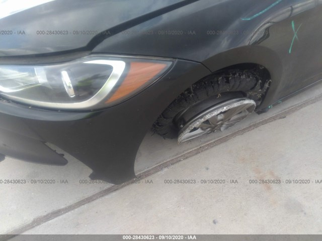 Photo 5 VIN: 5NPD84LF9JH341855 - HYUNDAI ELANTRA 