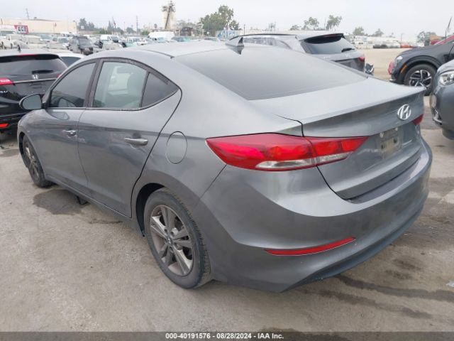 Photo 2 VIN: 5NPD84LF9JH348191 - HYUNDAI ELANTRA 