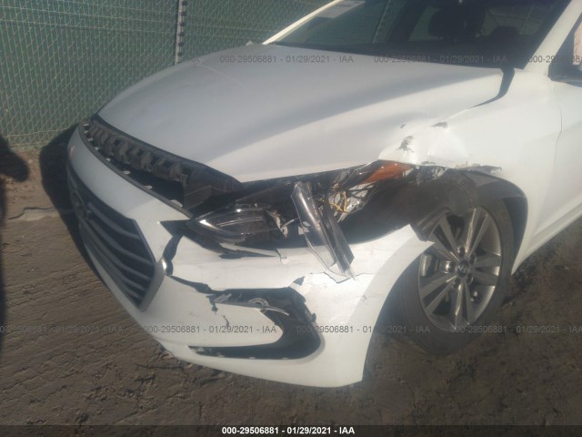 Photo 5 VIN: 5NPD84LF9JH371728 - HYUNDAI ELANTRA 