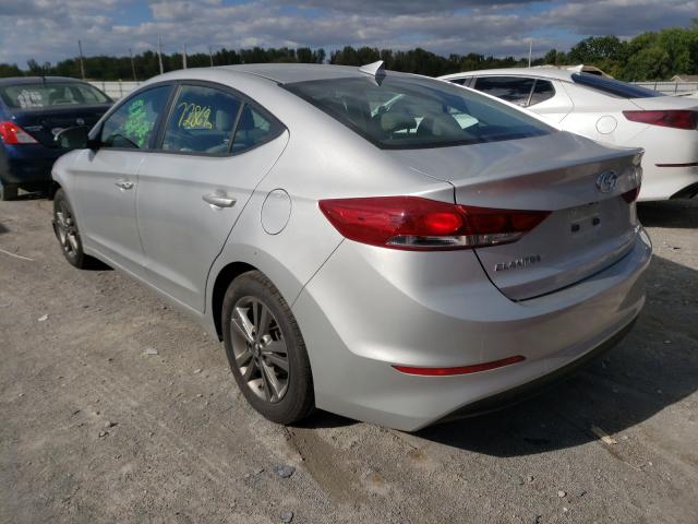 Photo 2 VIN: 5NPD84LF9JH383734 - HYUNDAI ELANTRA SE 