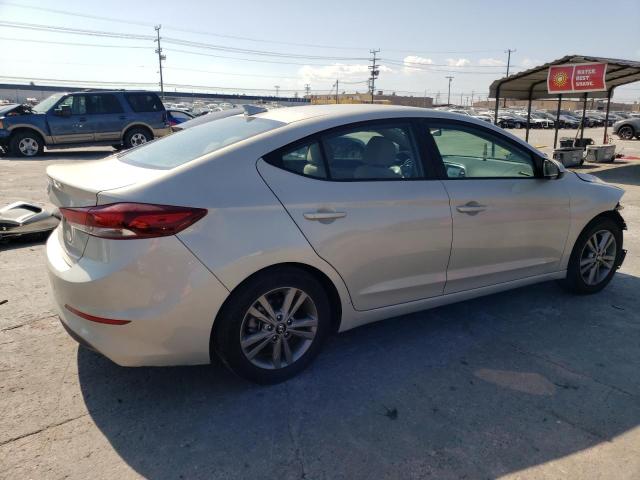 Photo 2 VIN: 5NPD84LF9JH393020 - HYUNDAI ELANTRA SE 