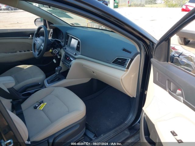 Photo 4 VIN: 5NPD84LF9JH399111 - HYUNDAI ELANTRA 