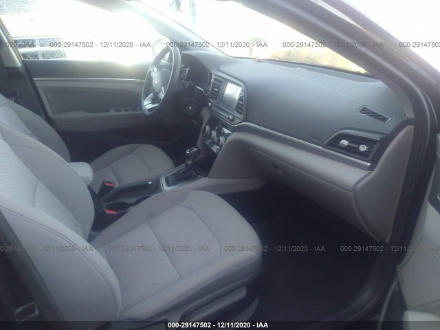 Photo 4 VIN: 5NPD84LF9KH403384 - HYUNDAI ELANTRA 