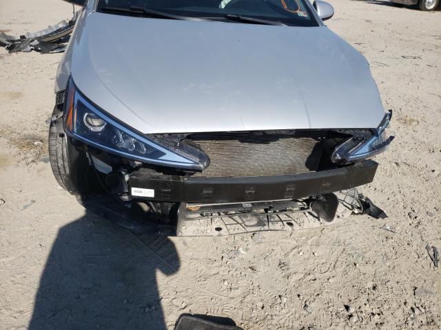 Photo 8 VIN: 5NPD84LF9KH406804 - HYUNDAI ELANTRA SE 