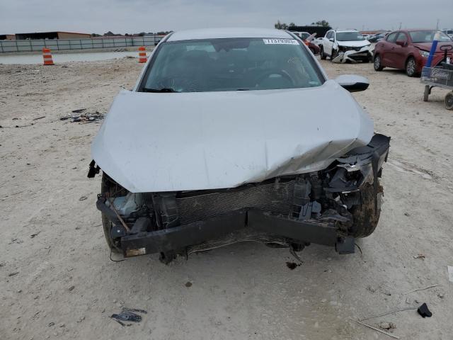 Photo 4 VIN: 5NPD84LF9KH407550 - HYUNDAI ELANTRA 