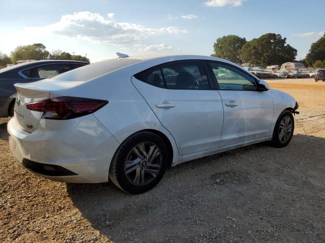 Photo 2 VIN: 5NPD84LF9KH407810 - HYUNDAI ELANTRA 