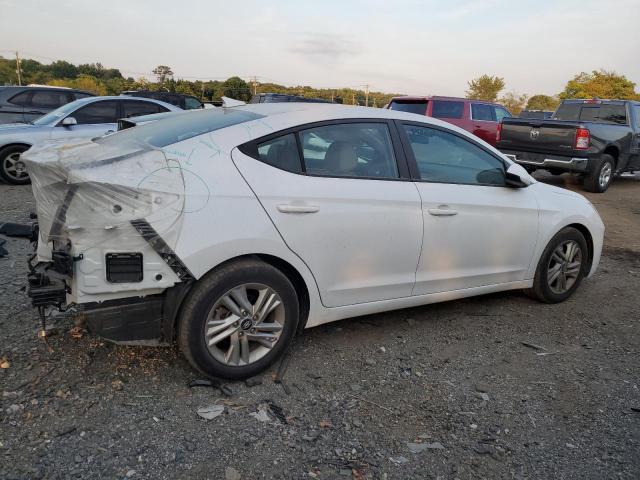 Photo 2 VIN: 5NPD84LF9KH413154 - HYUNDAI ELANTRA SE 