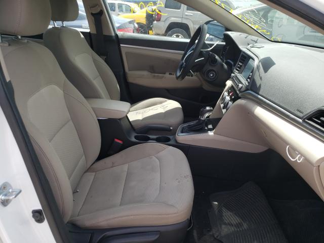 Photo 4 VIN: 5NPD84LF9KH418709 - HYUNDAI ELANTRA SE 