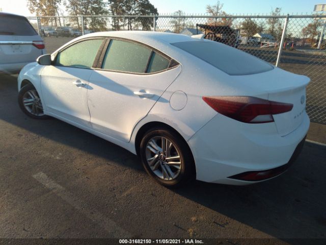 Photo 2 VIN: 5NPD84LF9KH418807 - HYUNDAI ELANTRA 