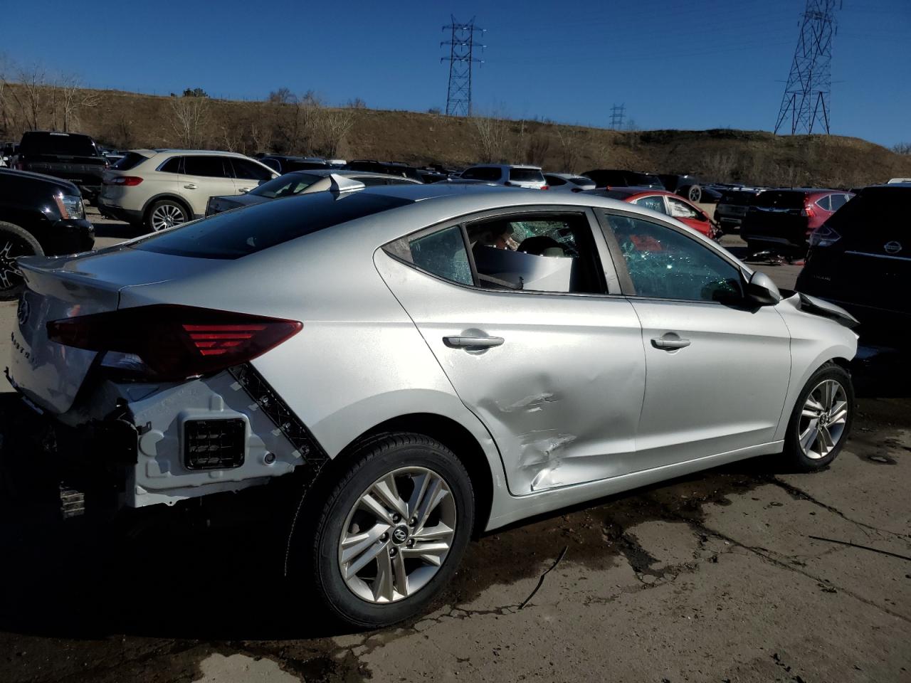 Photo 2 VIN: 5NPD84LF9KH419097 - HYUNDAI ELANTRA 