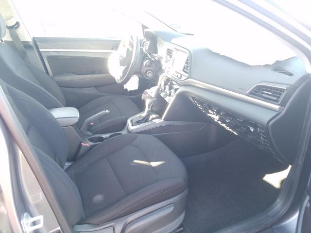 Photo 4 VIN: 5NPD84LF9KH419455 - HYUNDAI ELANTRA SE 