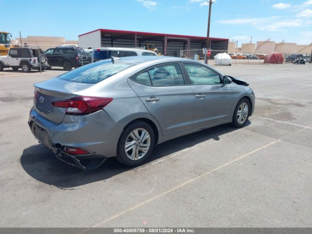 Photo 3 VIN: 5NPD84LF9KH423621 - HYUNDAI ELANTRA 