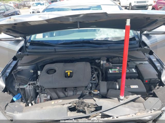 Photo 9 VIN: 5NPD84LF9KH423621 - HYUNDAI ELANTRA 