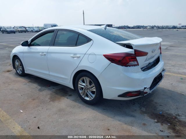 Photo 2 VIN: 5NPD84LF9KH423876 - HYUNDAI ELANTRA 