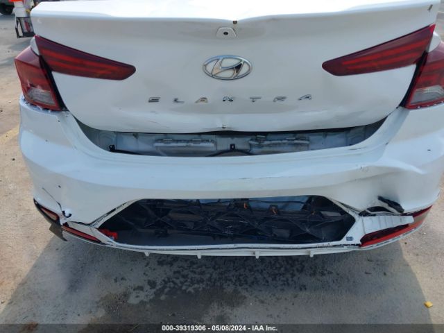 Photo 5 VIN: 5NPD84LF9KH423876 - HYUNDAI ELANTRA 