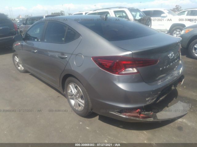 Photo 2 VIN: 5NPD84LF9KH426096 - HYUNDAI ELANTRA 