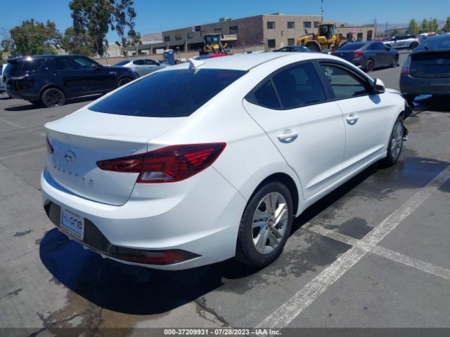 Photo 3 VIN: 5NPD84LF9KH436661 - HYUNDAI ELANTRA 