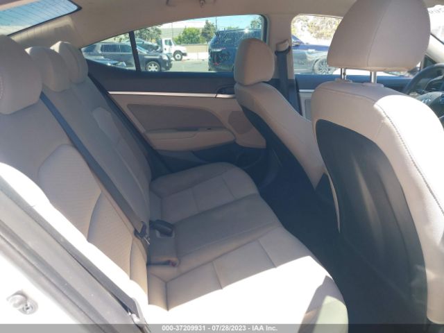 Photo 7 VIN: 5NPD84LF9KH436661 - HYUNDAI ELANTRA 