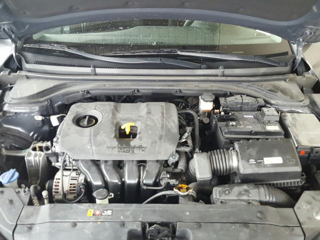 Photo 6 VIN: 5NPD84LF9KH440015 - HYUNDAI ELANTRA SE 