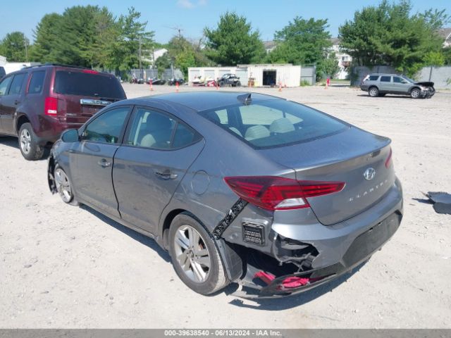 Photo 2 VIN: 5NPD84LF9KH440466 - HYUNDAI ELANTRA 