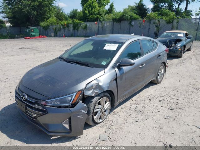 Photo 5 VIN: 5NPD84LF9KH440466 - HYUNDAI ELANTRA 