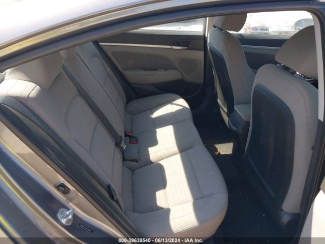 Photo 7 VIN: 5NPD84LF9KH440466 - HYUNDAI ELANTRA 