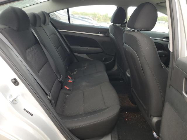 Photo 9 VIN: 5NPD84LF9KH444579 - HYUNDAI ELANTRA SE 