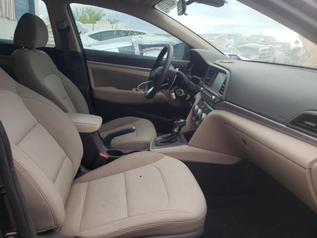 Photo 4 VIN: 5NPD84LF9KH446977 - HYUNDAI ELANTRA SE 