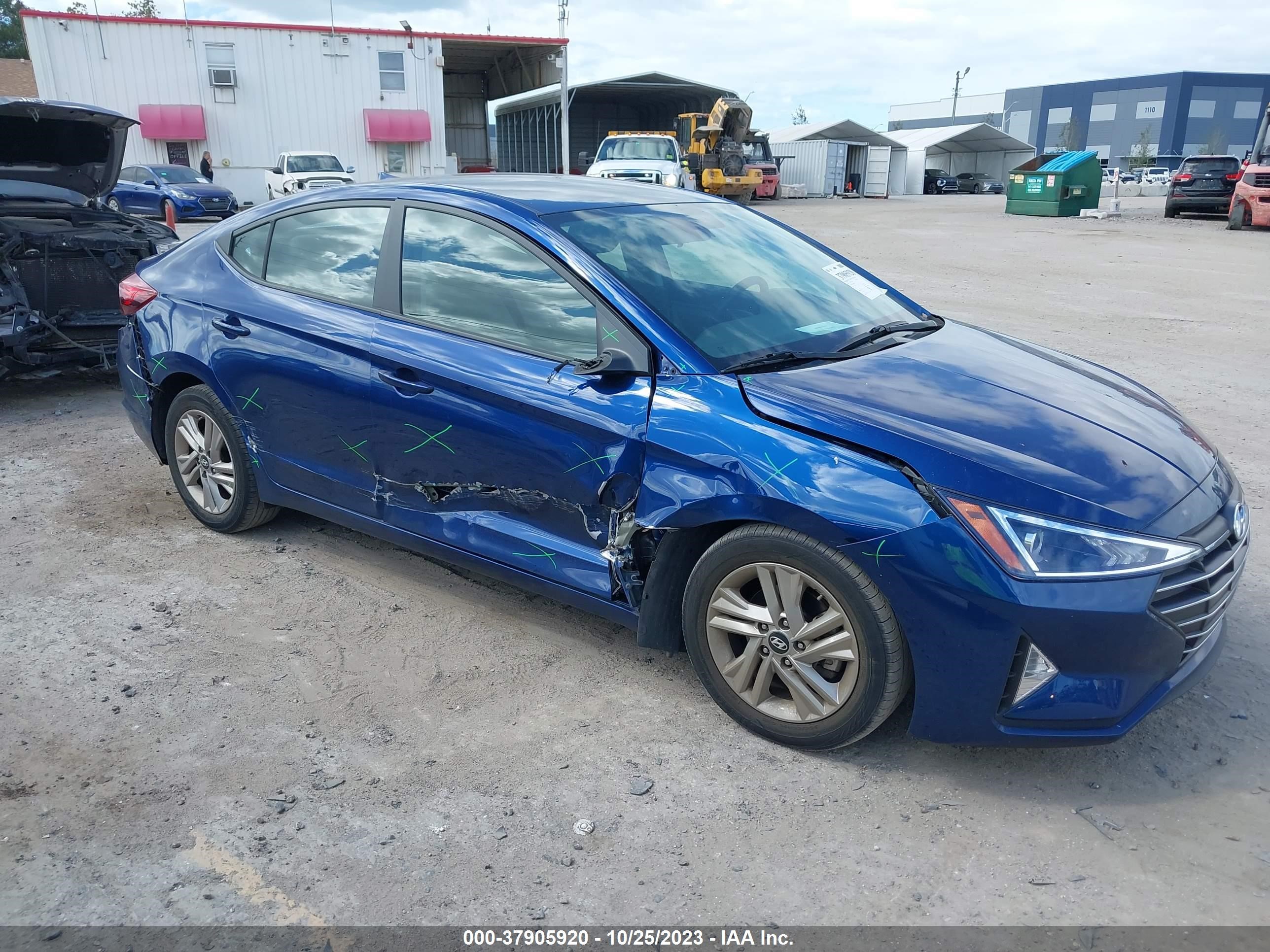 Photo 12 VIN: 5NPD84LF9KH451273 - HYUNDAI ELANTRA 