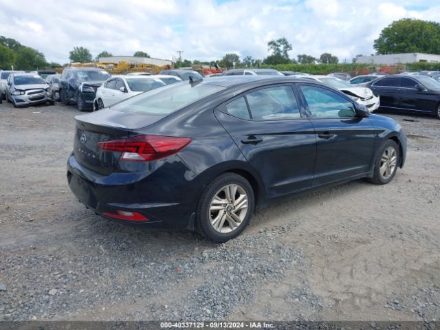 Photo 3 VIN: 5NPD84LF9KH453735 - HYUNDAI ELANTRA 