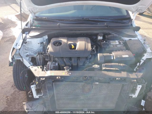 Photo 9 VIN: 5NPD84LF9KH456179 - HYUNDAI ELANTRA 