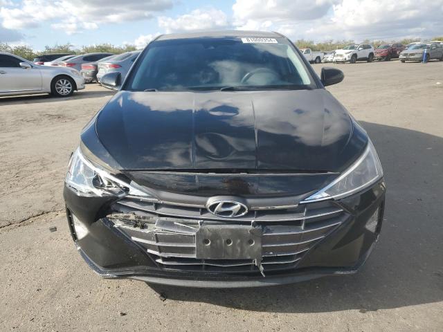 Photo 4 VIN: 5NPD84LF9KH461107 - HYUNDAI ELANTRA SE 