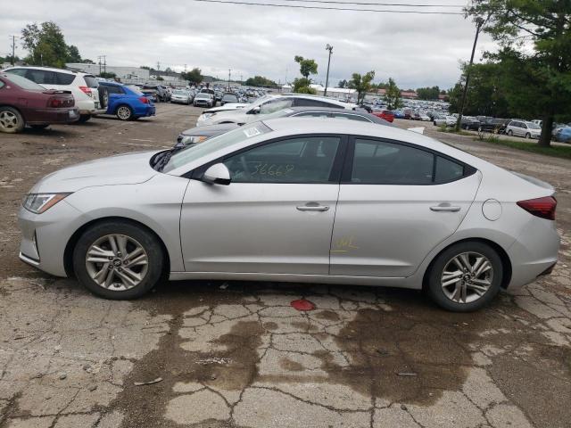 Photo 8 VIN: 5NPD84LF9KH471300 - HYUNDAI ELANTRA SE 