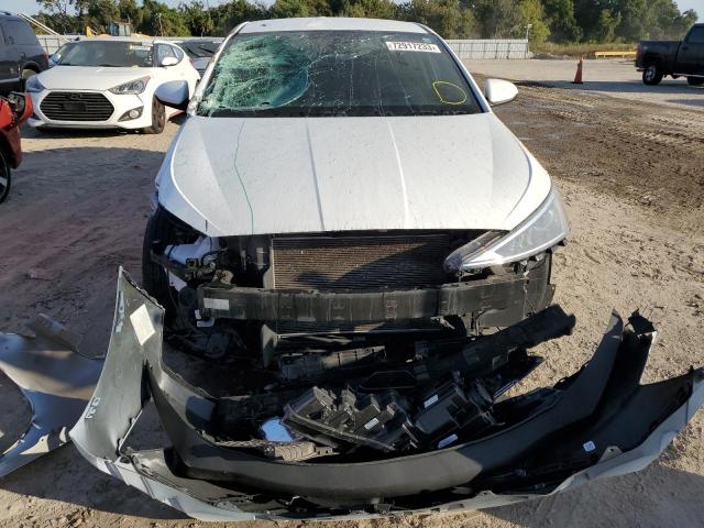 Photo 4 VIN: 5NPD84LF9KH476836 - HYUNDAI ELANTRA 