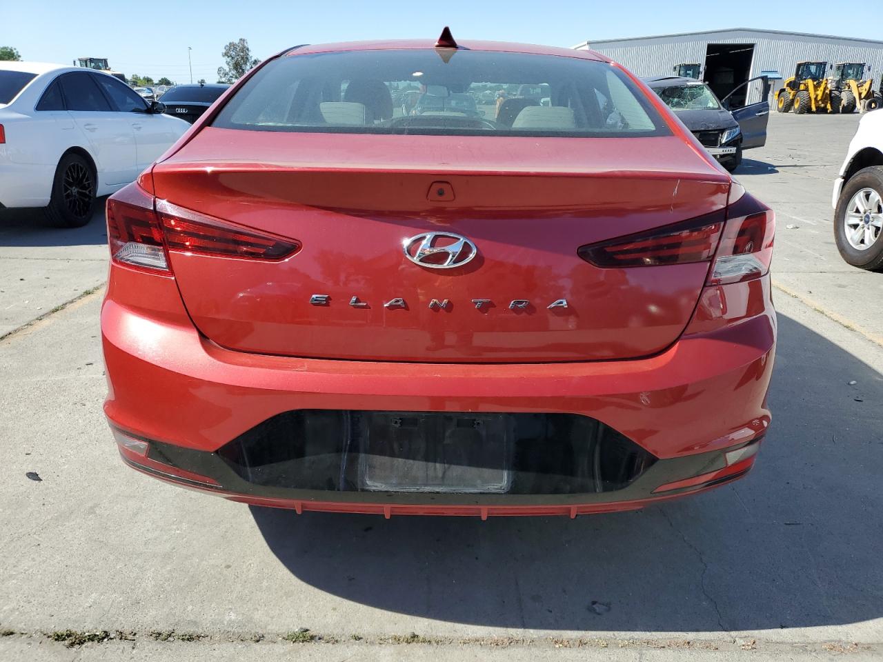 Photo 5 VIN: 5NPD84LF9LH512140 - HYUNDAI ELANTRA 