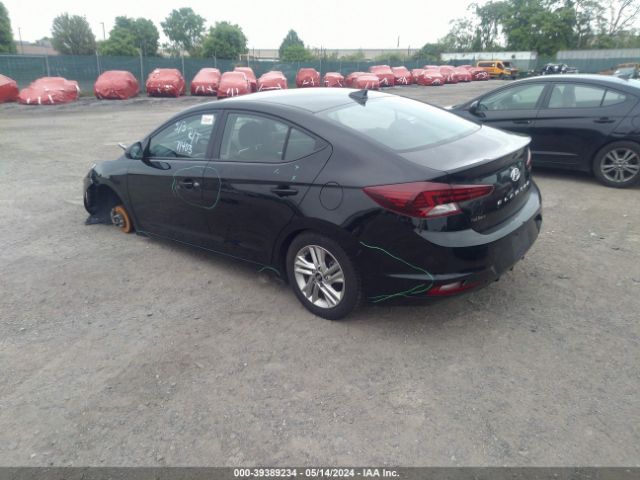 Photo 2 VIN: 5NPD84LF9LH517550 - HYUNDAI ELANTRA 