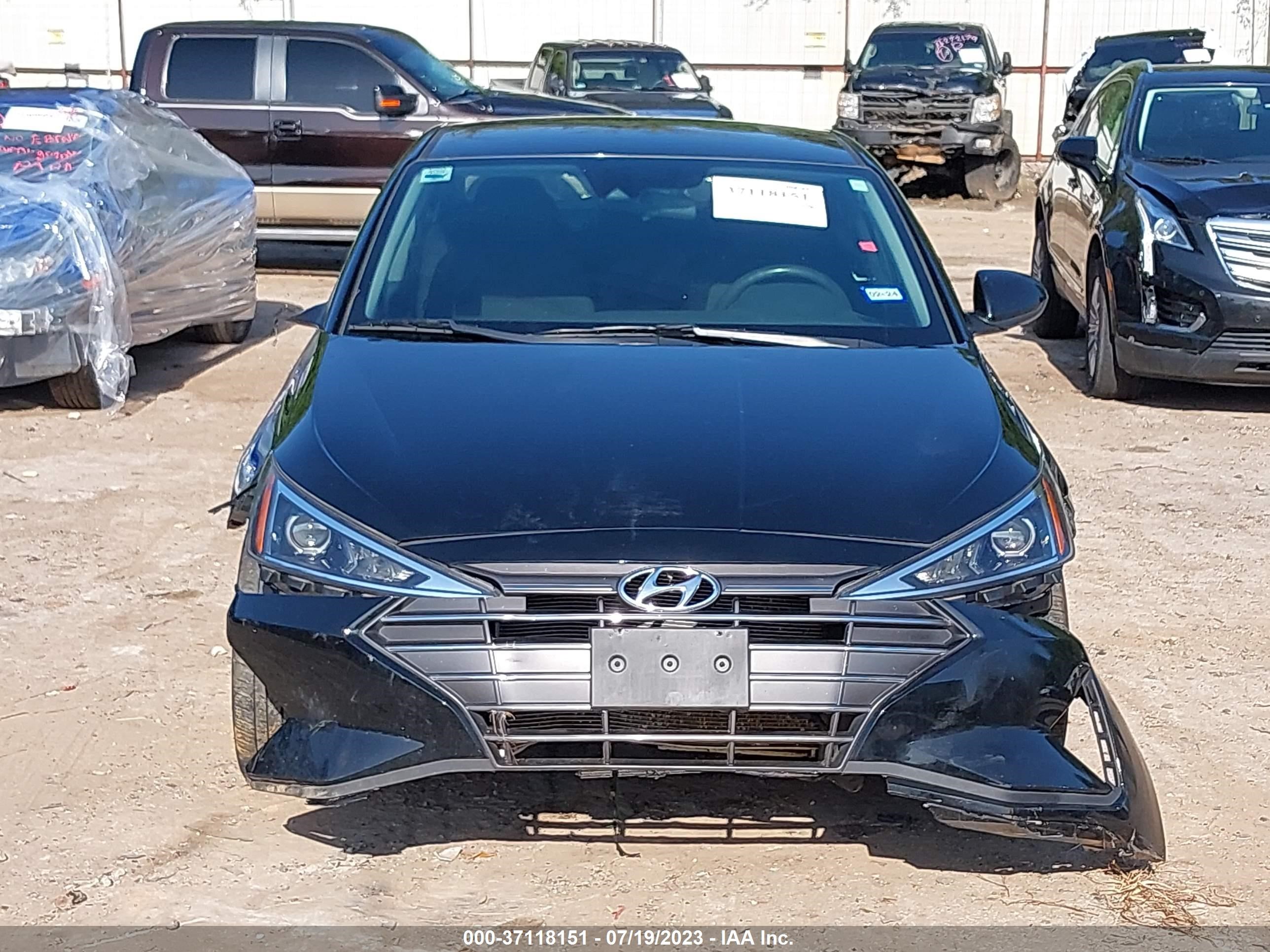 Photo 11 VIN: 5NPD84LF9LH530752 - HYUNDAI ELANTRA 