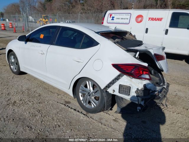 Photo 2 VIN: 5NPD84LF9LH538110 - HYUNDAI ELANTRA 