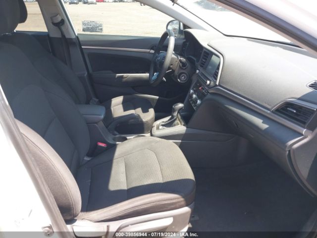 Photo 4 VIN: 5NPD84LF9LH548295 - HYUNDAI ELANTRA 