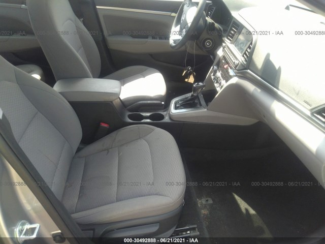 Photo 4 VIN: 5NPD84LF9LH580809 - HYUNDAI ELANTRA 