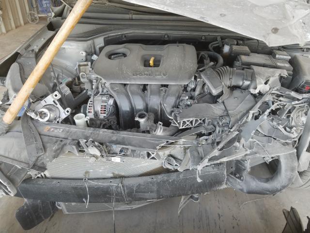 Photo 6 VIN: 5NPD84LF9LH586884 - HYUNDAI ELANTRA SE 