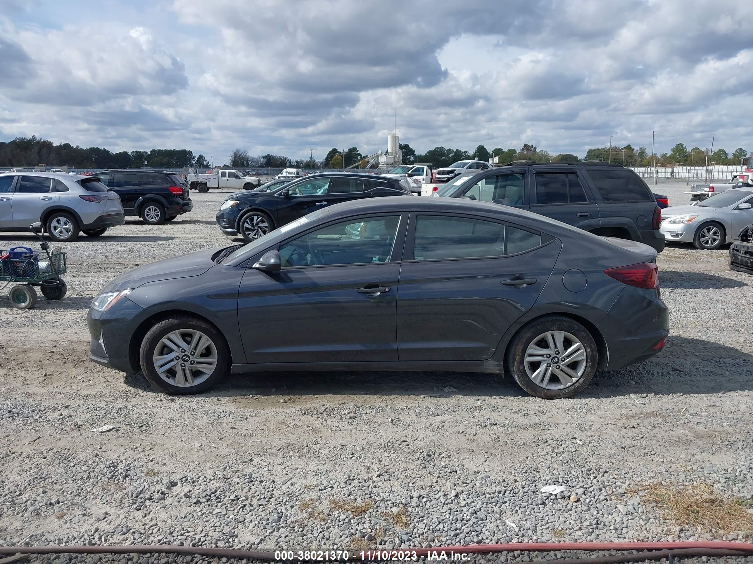 Photo 12 VIN: 5NPD84LF9LH613131 - HYUNDAI ELANTRA 