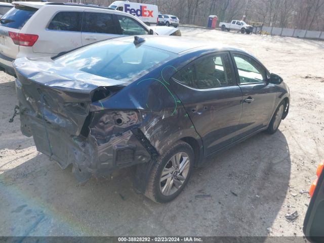 Photo 3 VIN: 5NPD84LF9LH613548 - HYUNDAI ELANTRA 