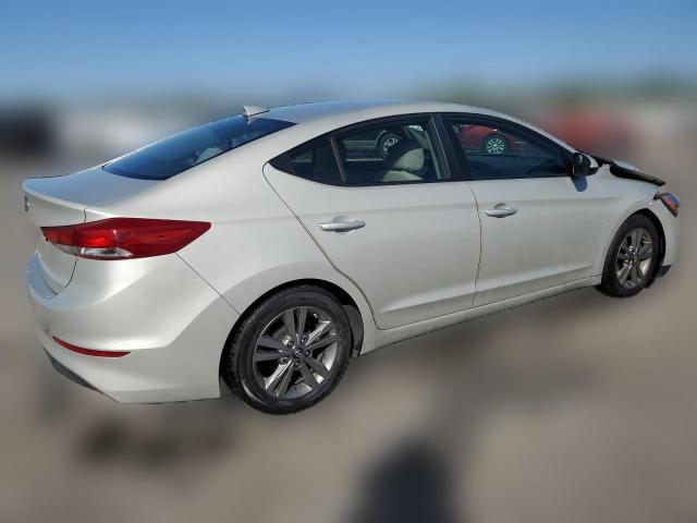 Photo 2 VIN: 5NPD84LFXHH000281 - HYUNDAI ELANTRA 